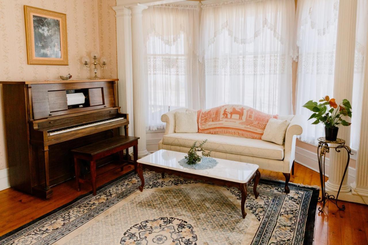 1897 Beekman House Bed And Breakfast Dundee Kültér fotó
